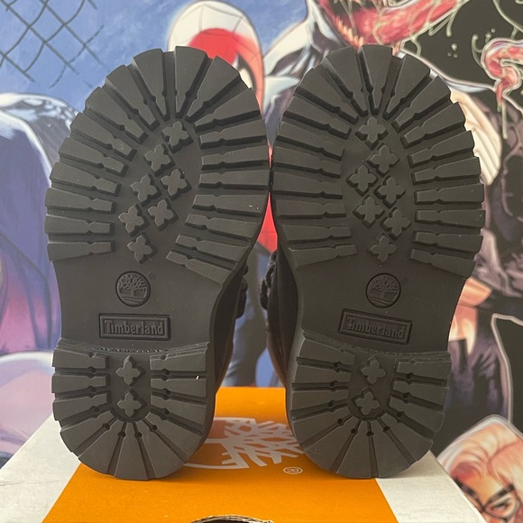 Timberlands - Picture 2 of 4